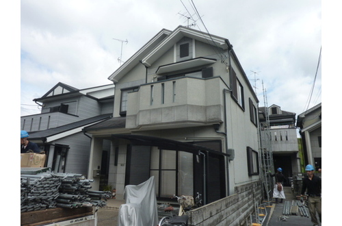 様々な薬剤の中から最適なものを選びます