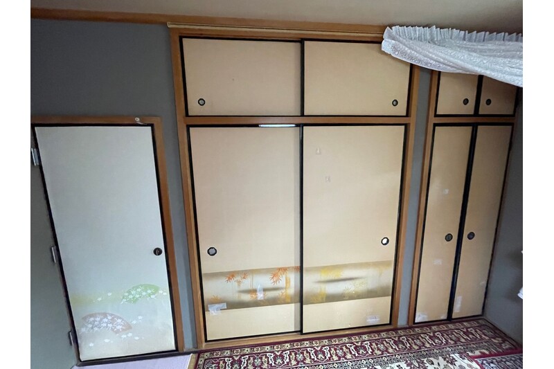 様々な薬剤の中から最適なものを選びます